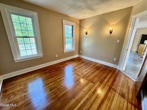 1266 Keyes Avenue Schenectady NY 12309