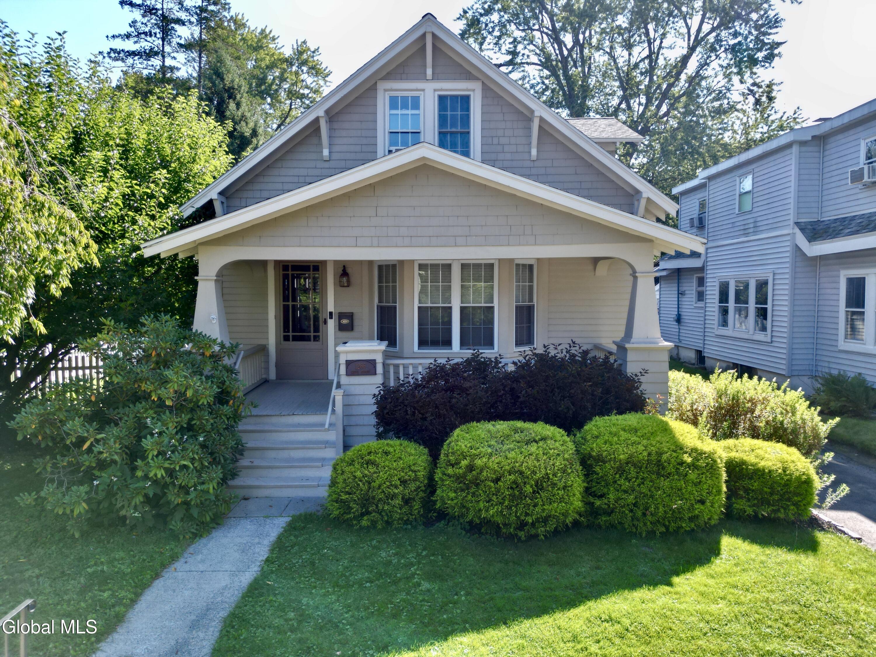 1266 Keyes Avenue Schenectady NY 12309