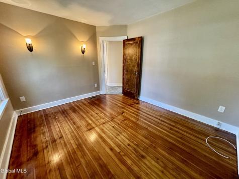 1266 Keyes Avenue Schenectady NY 12309