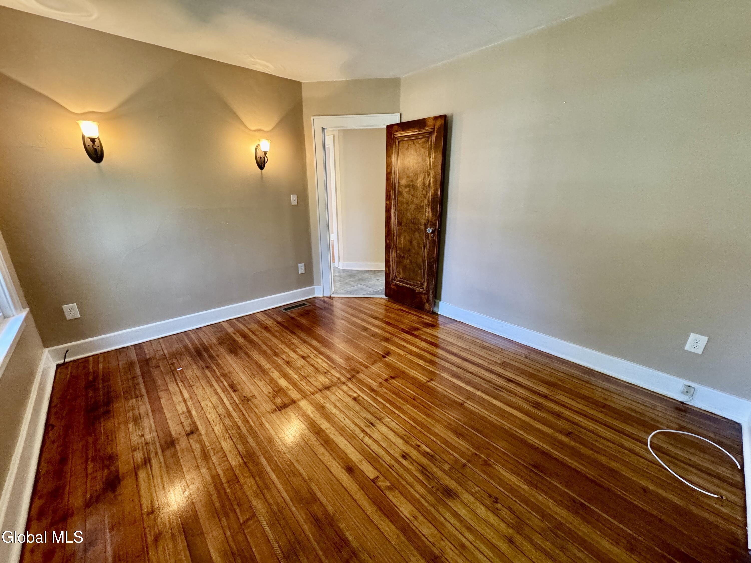 1266 Keyes Avenue Schenectady NY 12309