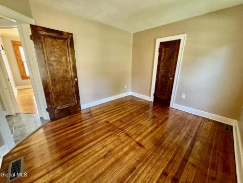 1266 Keyes Avenue Schenectady NY 12309