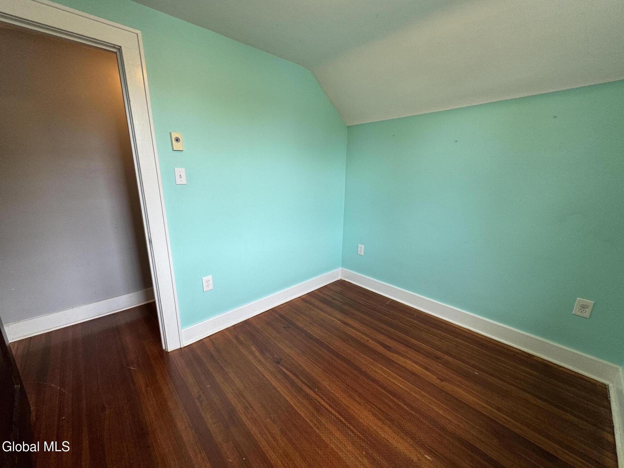 1266 Keyes Avenue Schenectady NY 12309