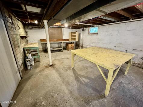 1266 Keyes Avenue Schenectady NY 12309
