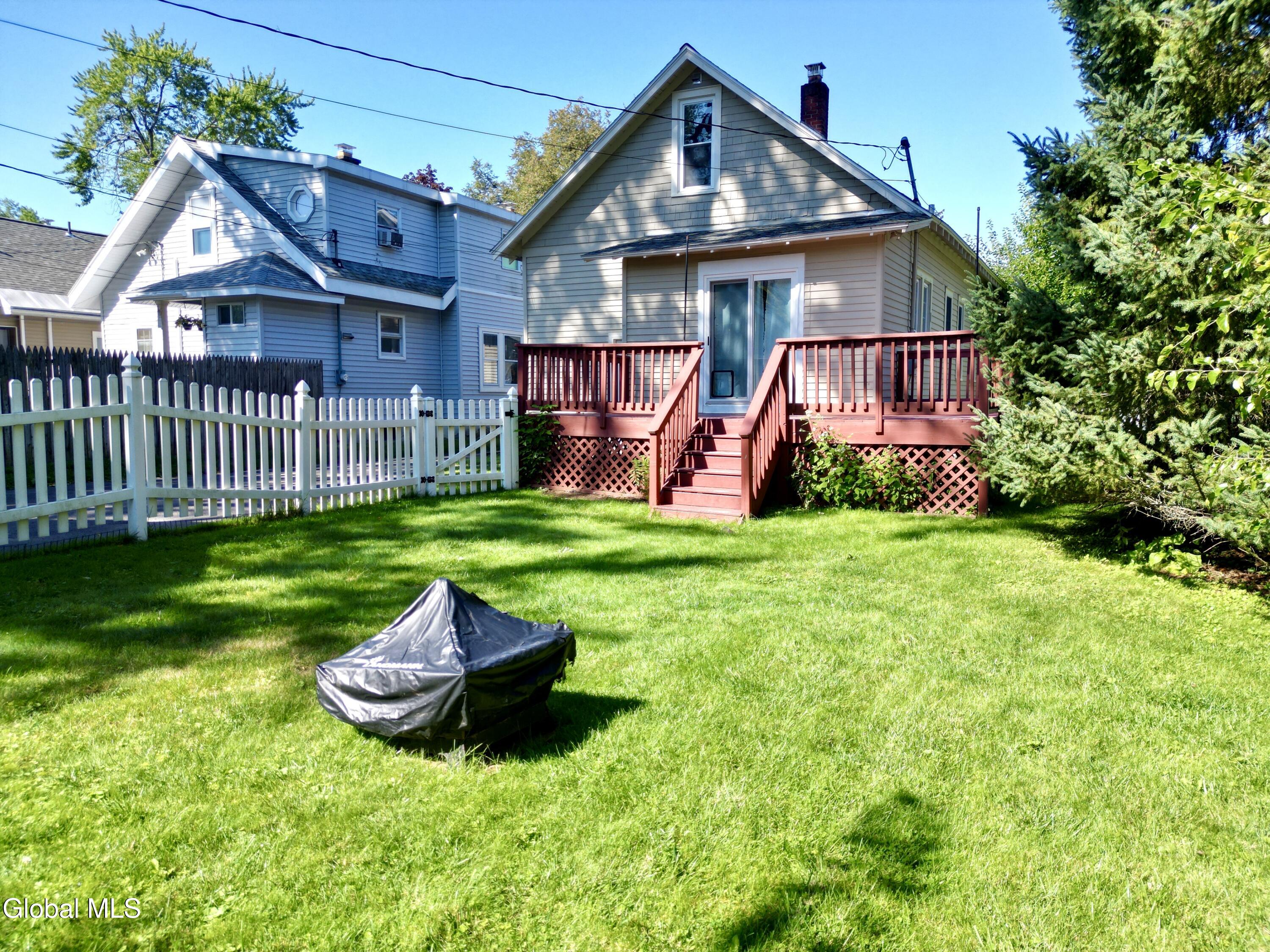1266 Keyes Avenue Schenectady NY 12309