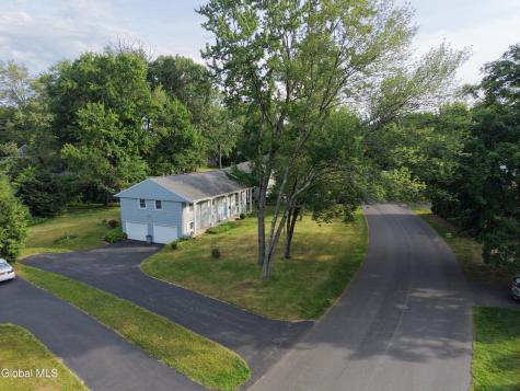 19 Shetland Drive Delmar NY 12054