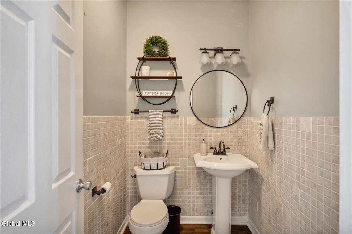 4 Clearwater Court Clifton Park NY 12065