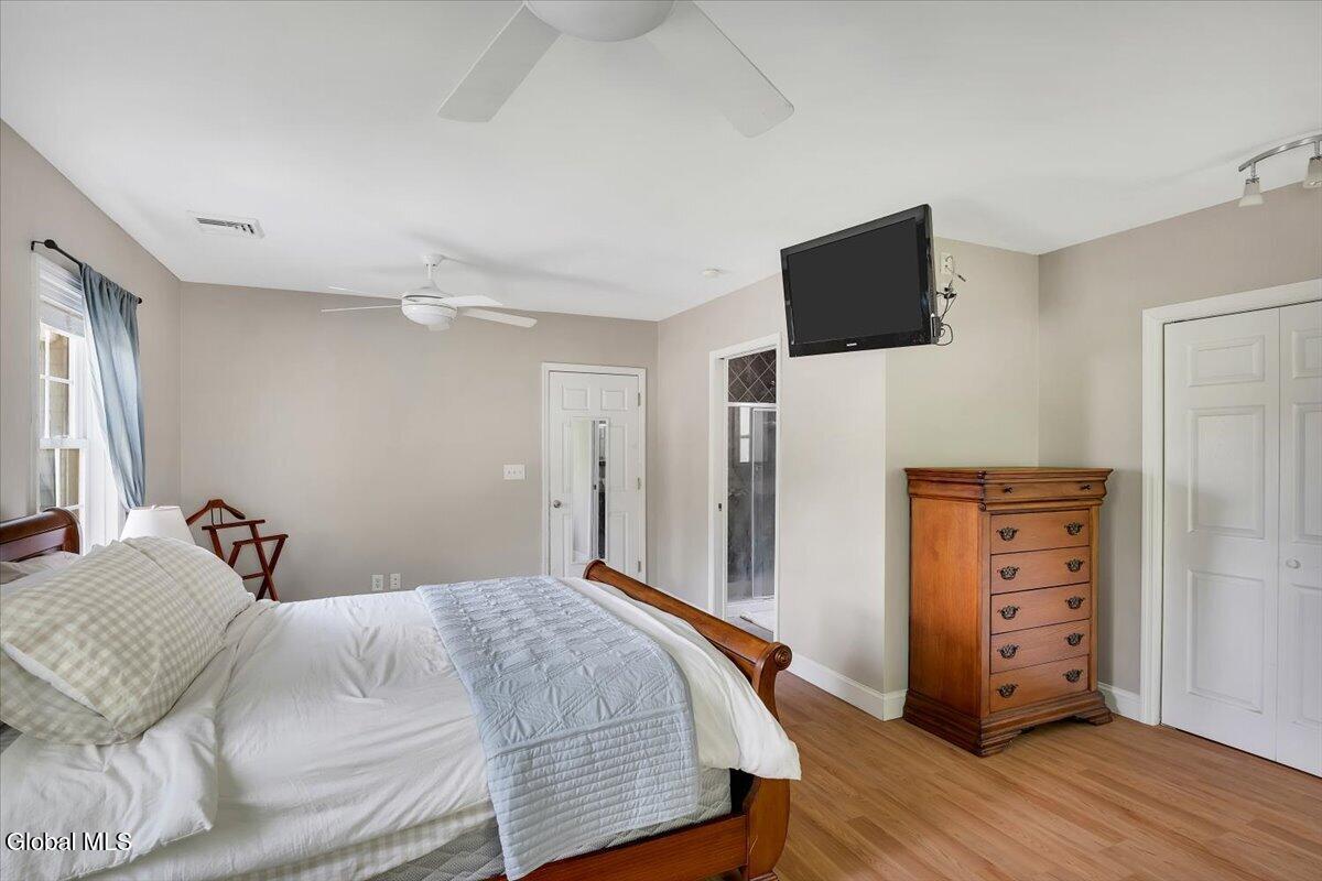 4 Clearwater Court Clifton Park NY 12065