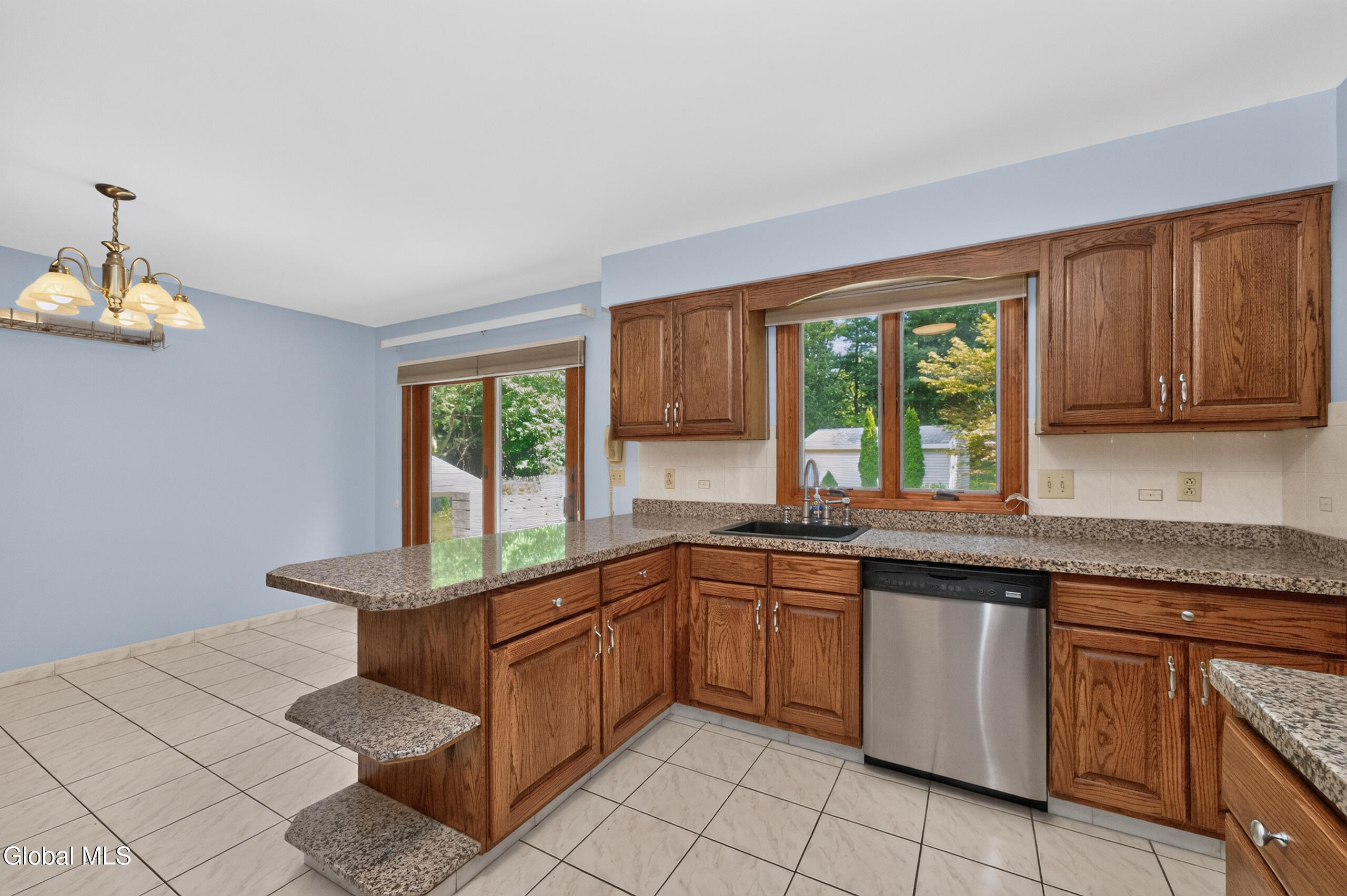 25 Tice Road Albany NY 12203