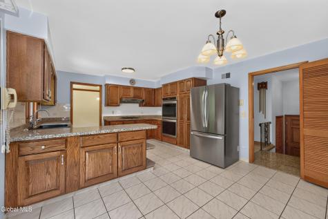25 Tice Road Albany NY 12203