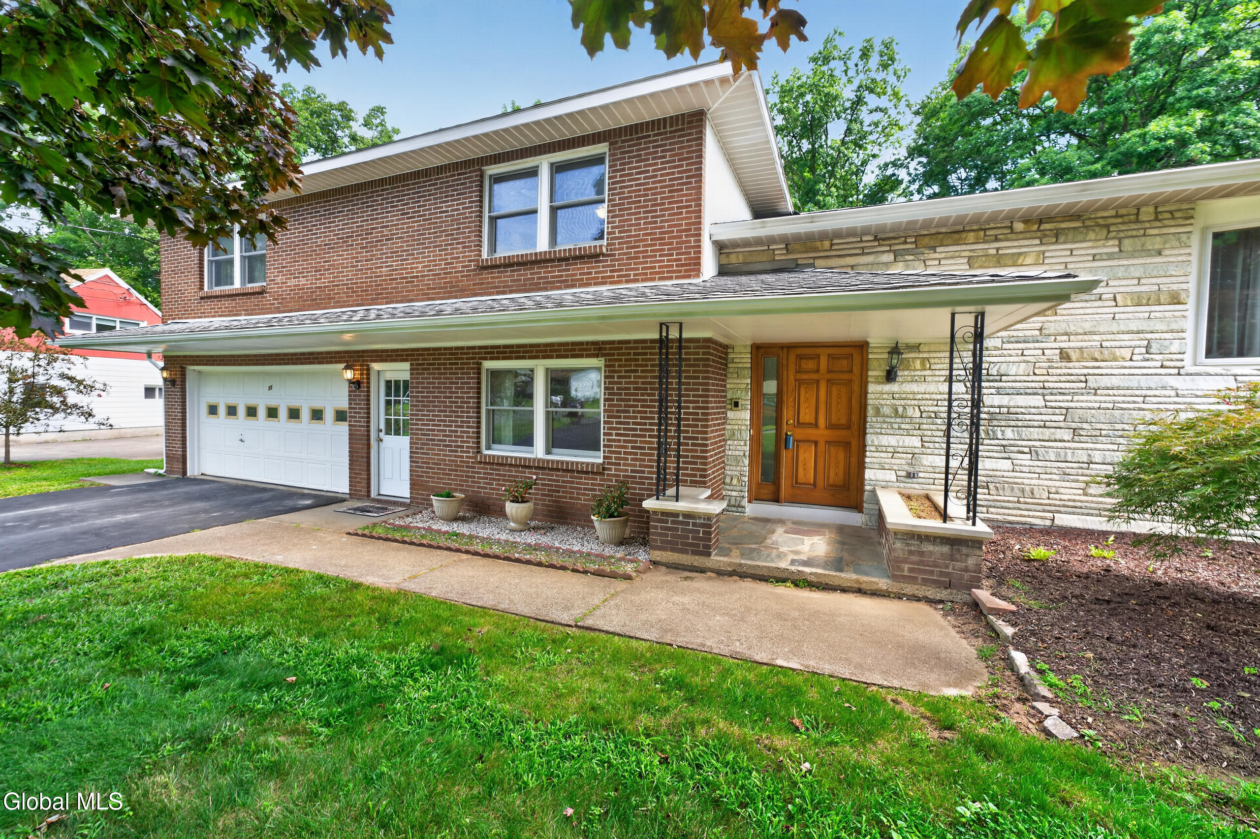 25 Tice Road Albany NY 12203