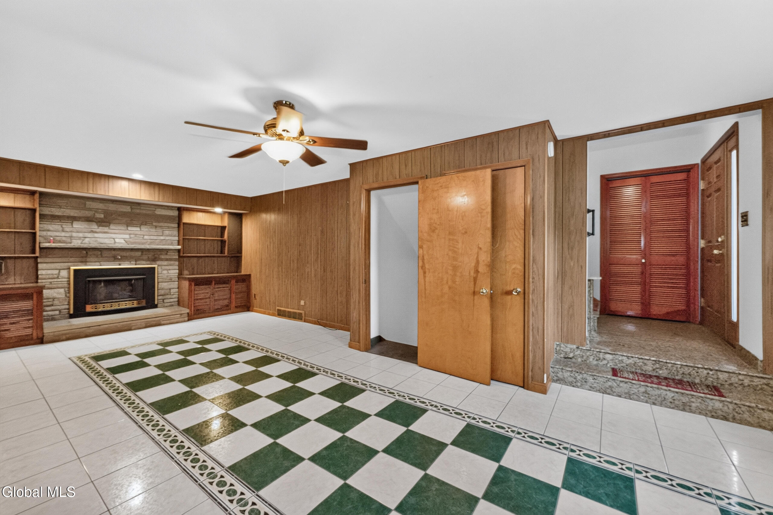 25 Tice Road Albany NY 12203