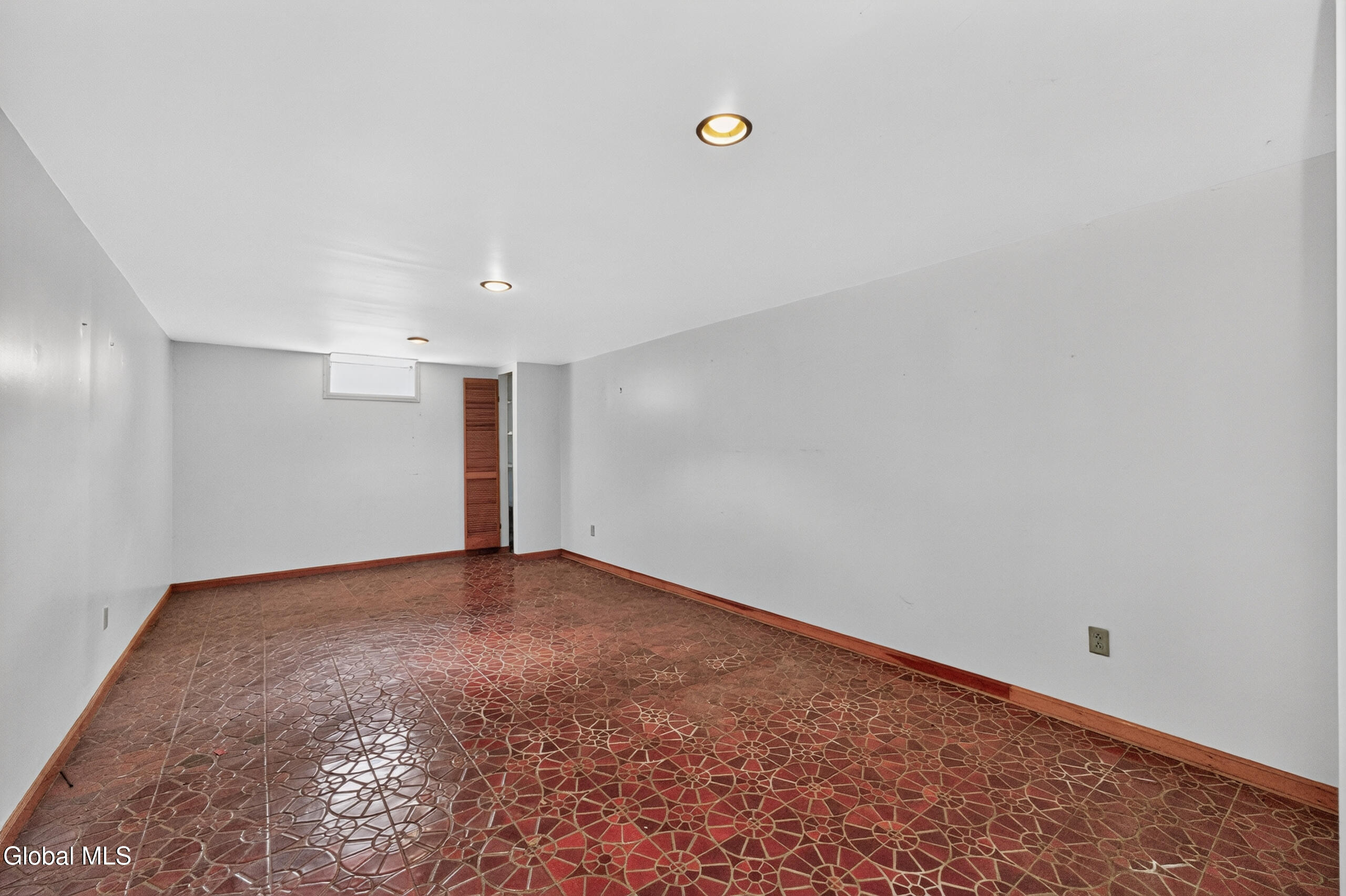 25 Tice Road Albany NY 12203