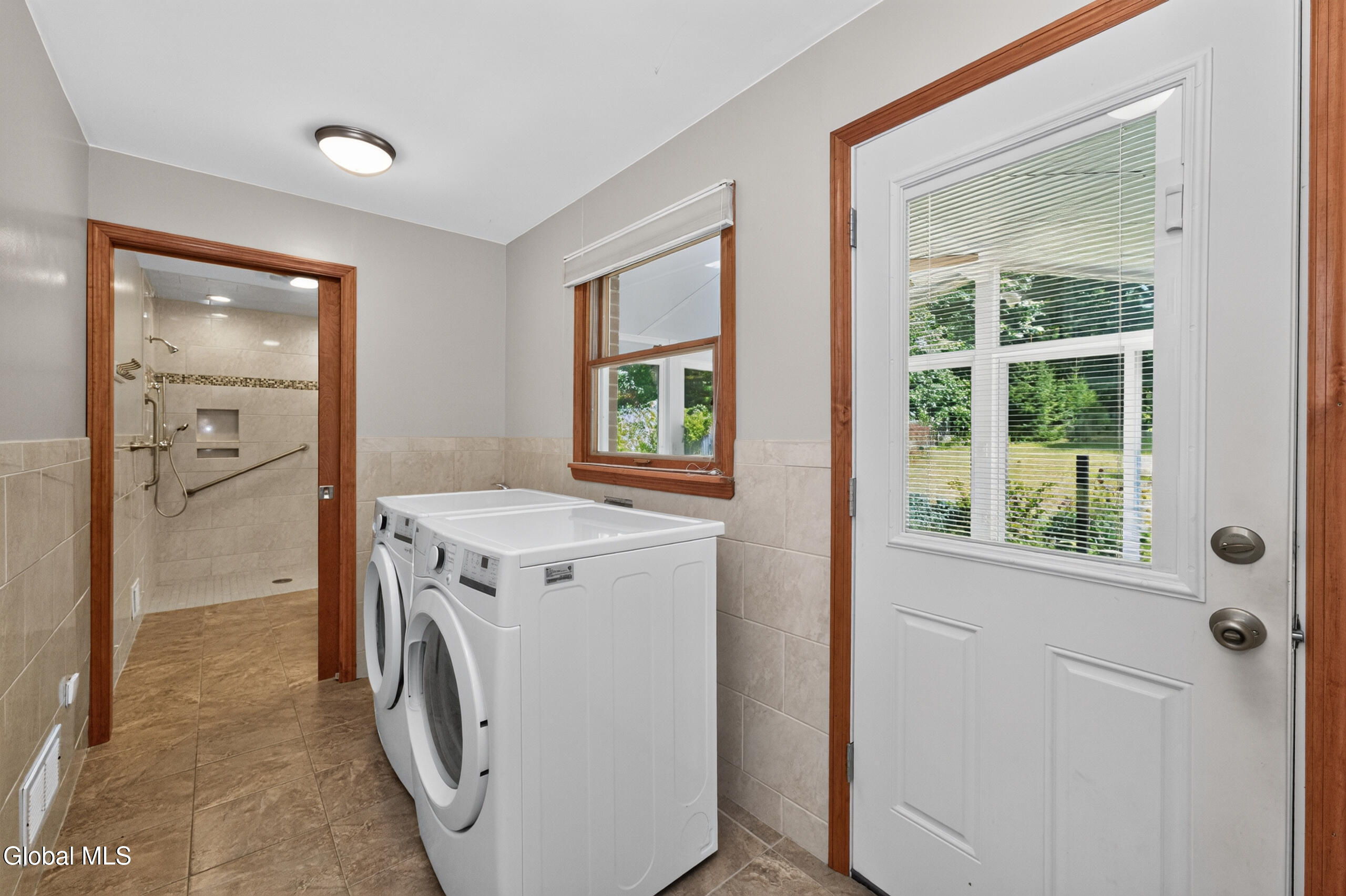 25 Tice Road Albany NY 12203