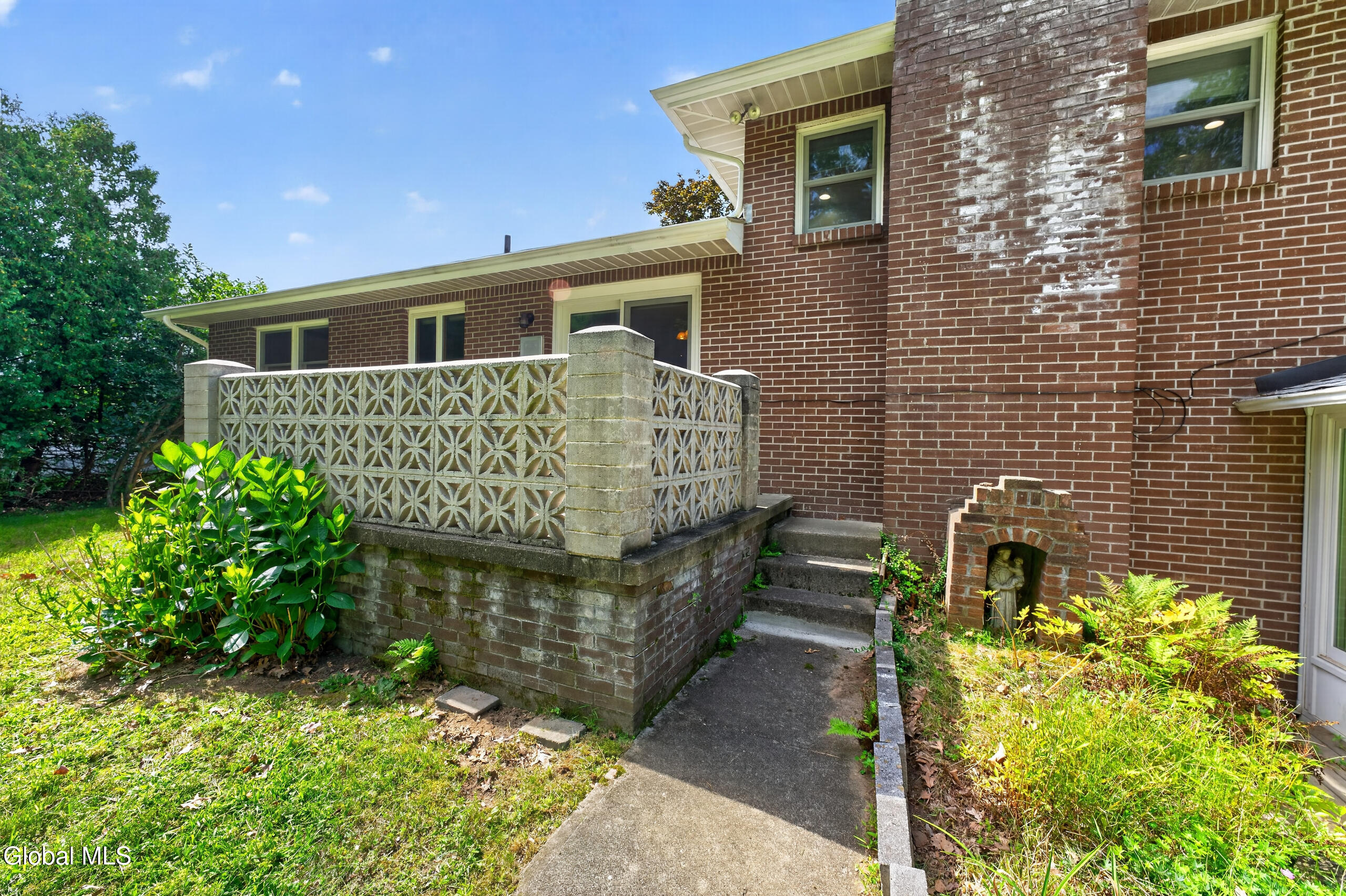 25 Tice Road Albany NY 12203