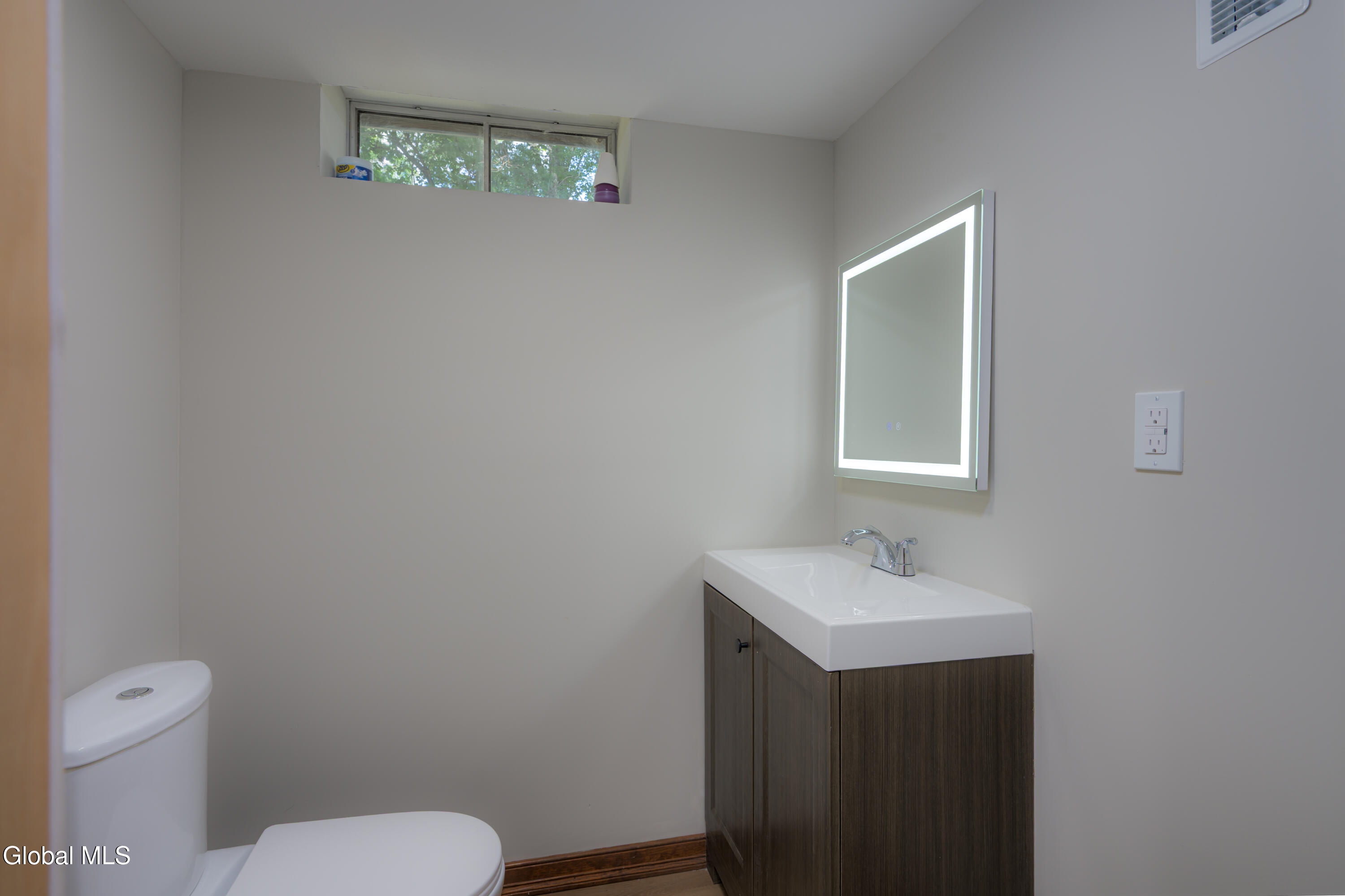 140 Turner Road Troy NY 12182