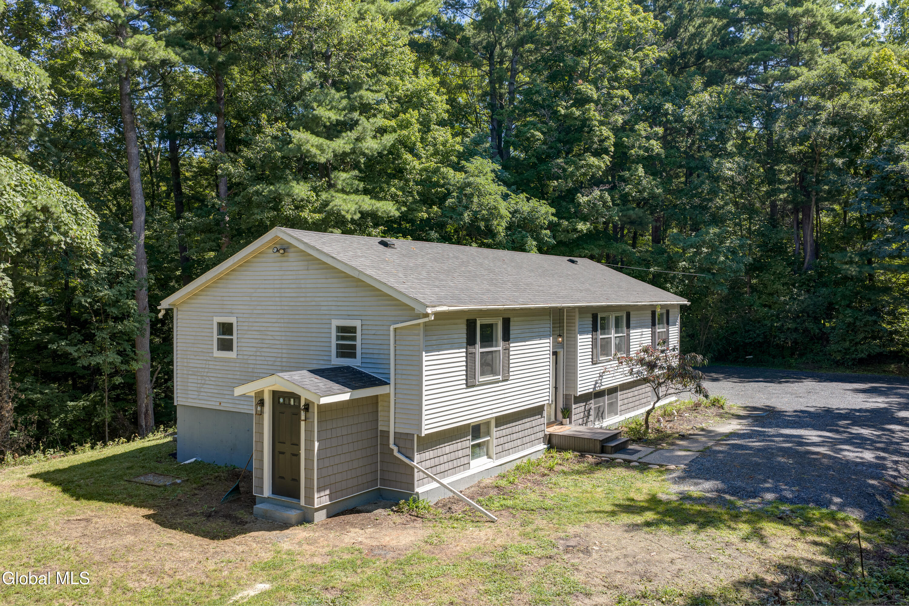 140 Turner Road Troy NY 12182