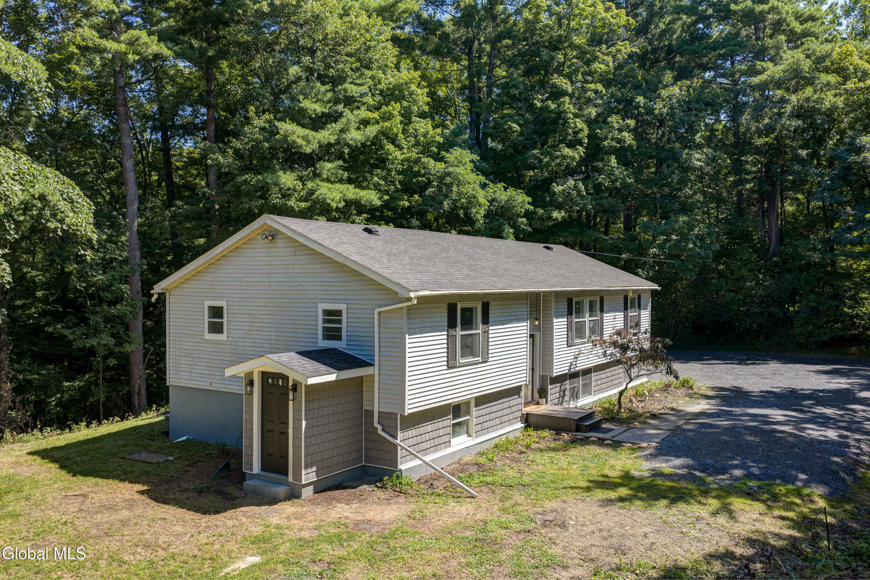 140 Turner Road Troy NY 12182