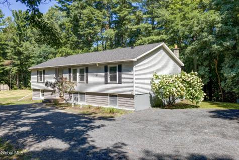 140 Turner Road Troy NY 12182