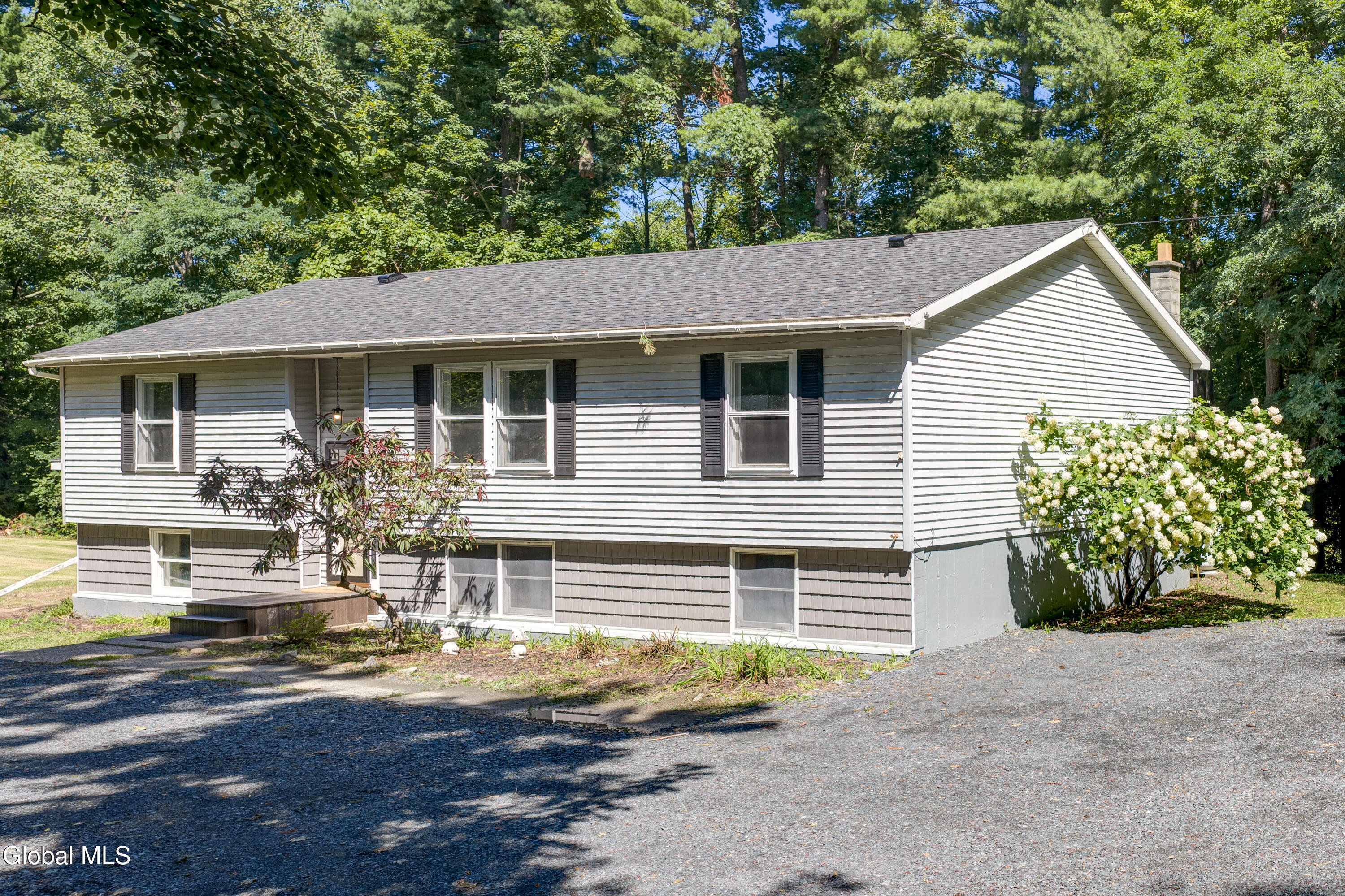 140 Turner Road Troy NY 12182