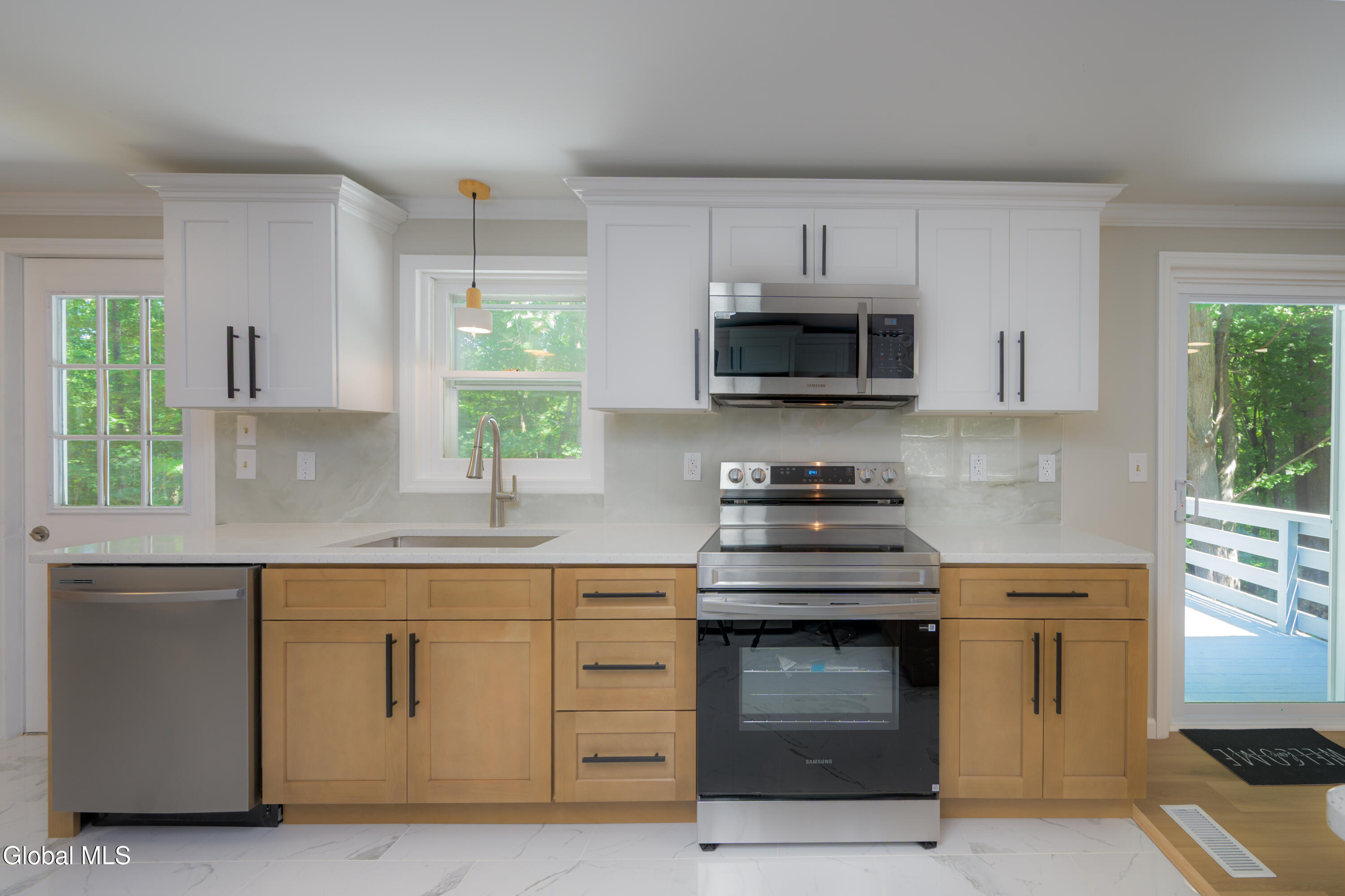 140 Turner Road Troy NY 12182