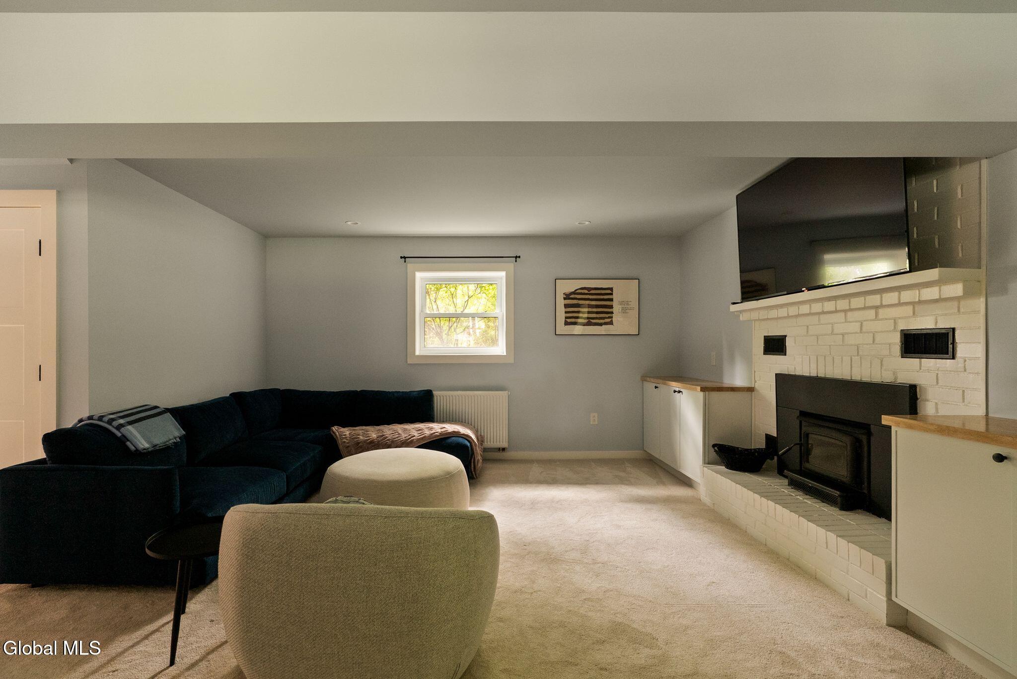 212 Route 9h Hudson NY 12534