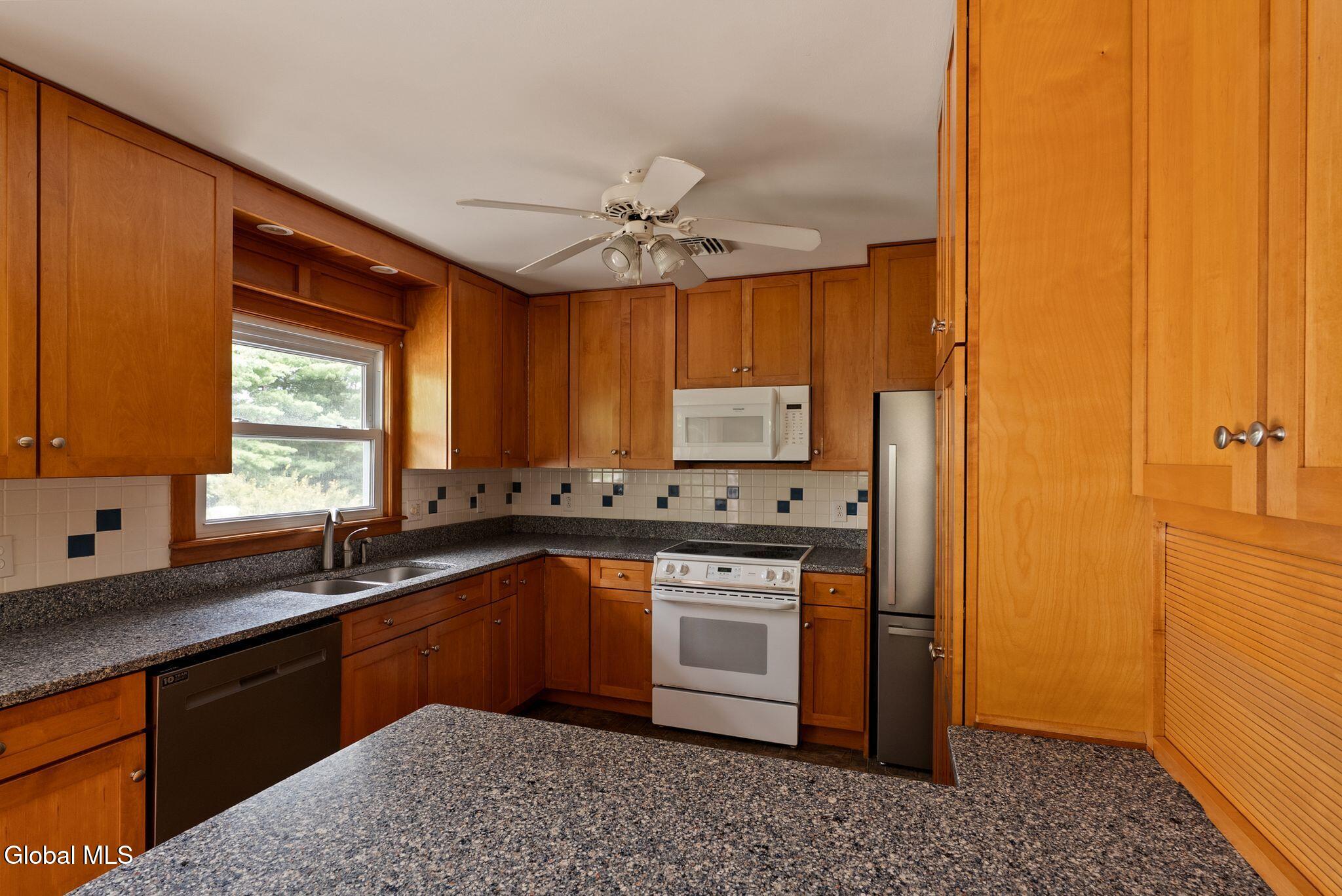 212 Route 9h Hudson NY 12534
