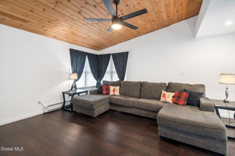 38 Weatherwax Road Poestenkill NY 12140