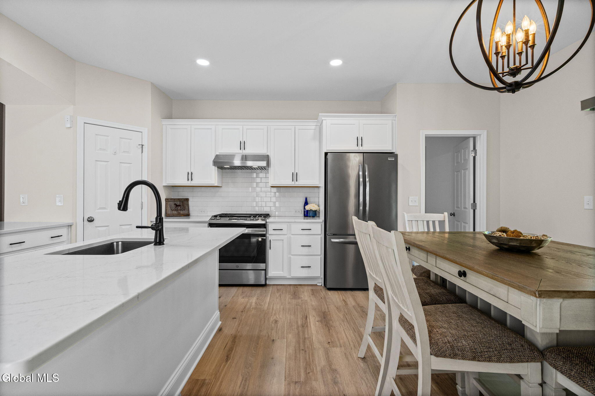 15 Bradley Circle Halfmoon NY 12065