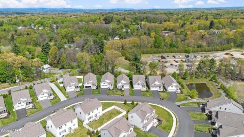 15 Bradley Circle Halfmoon NY 12065