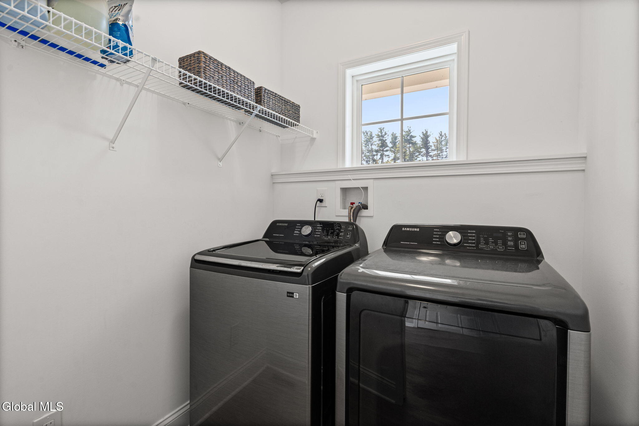 15 Bradley Circle Halfmoon NY 12065