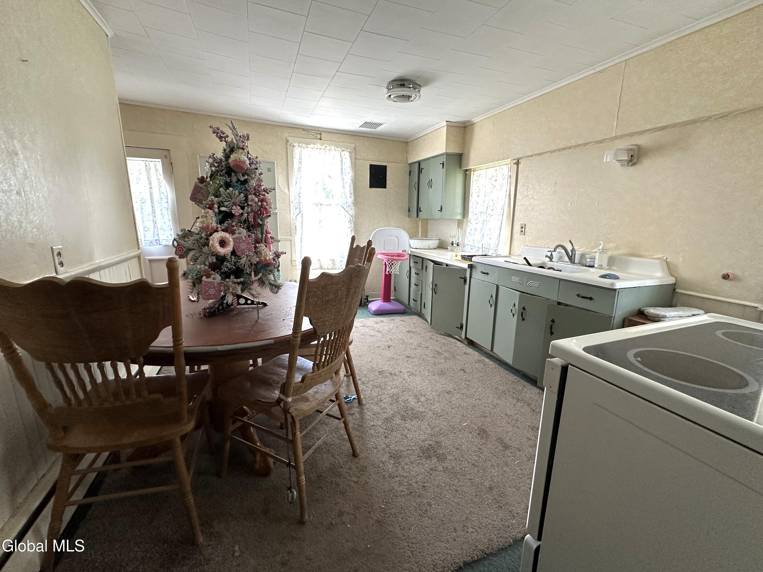 564 W Ames Road Canajoharie NY 13317