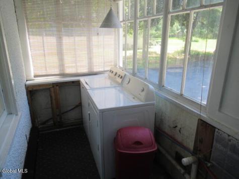 2832 Troy-schenectady Road Schenectady NY 12309