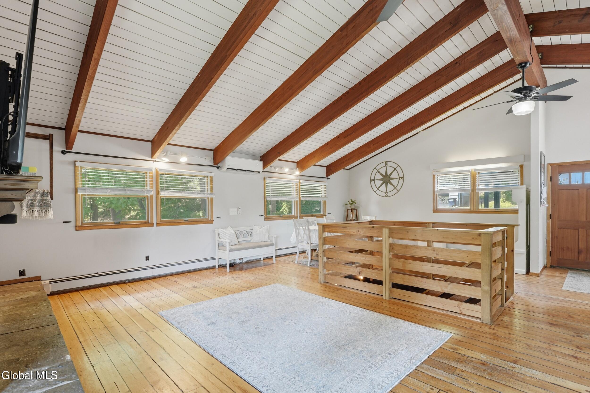 1074 Main Street Saugerties NY 12477