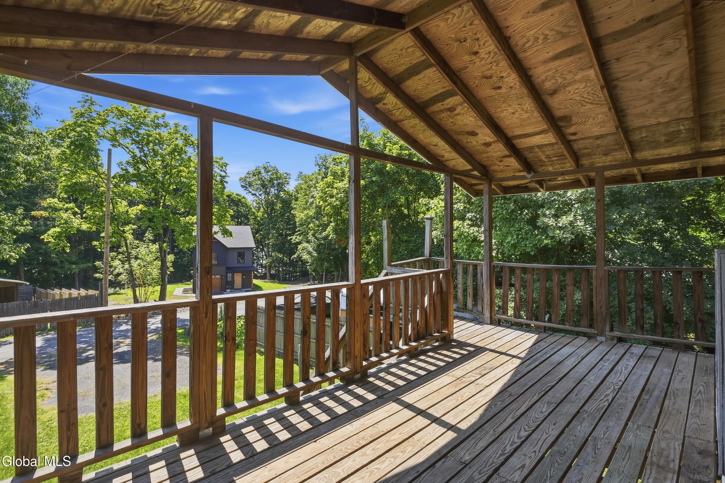 1074 Main Street Saugerties NY 12477