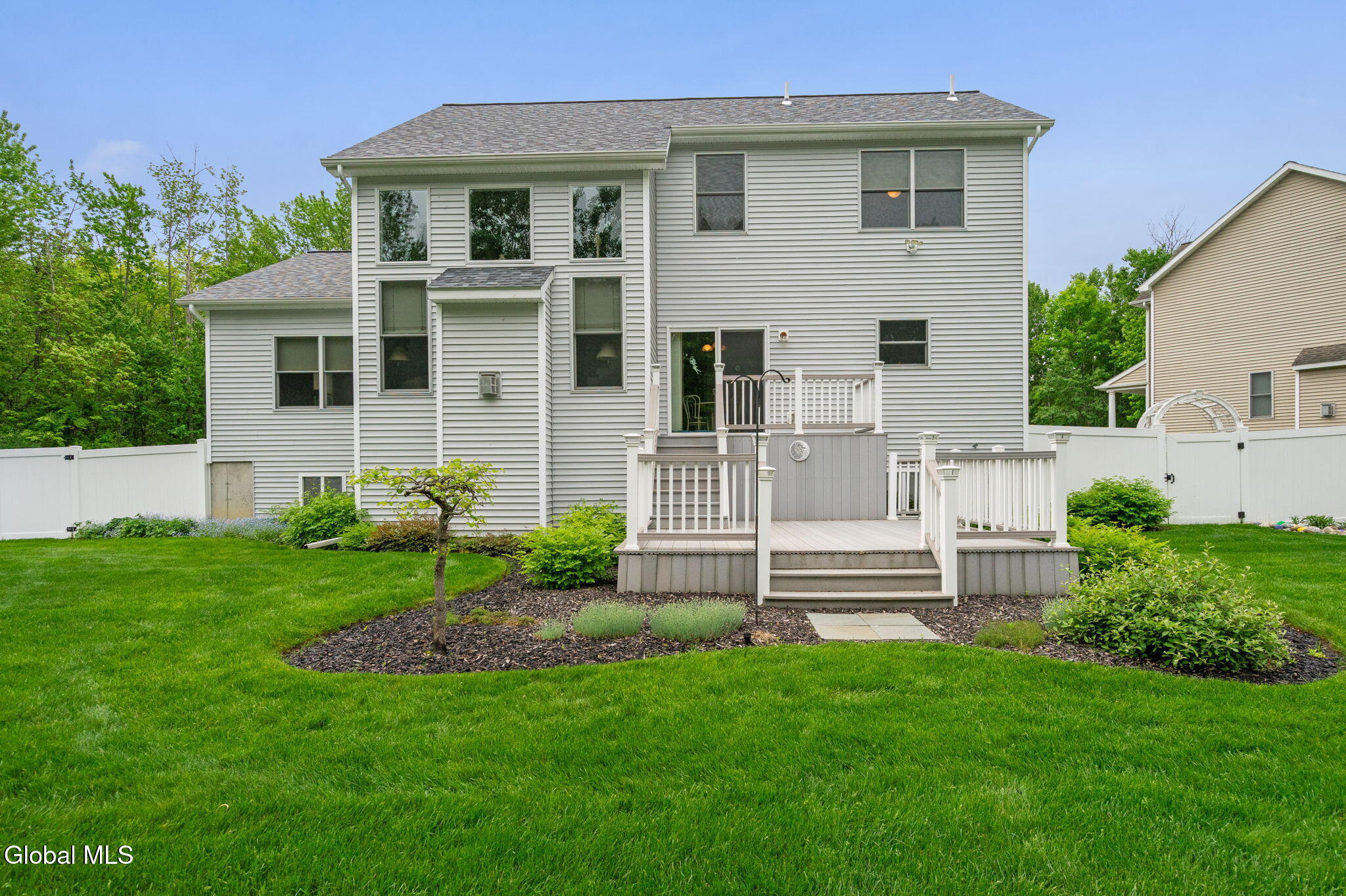6 Sierra Court Schenectady NY 12304