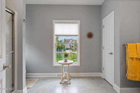 6 Sierra Court Schenectady NY 12304