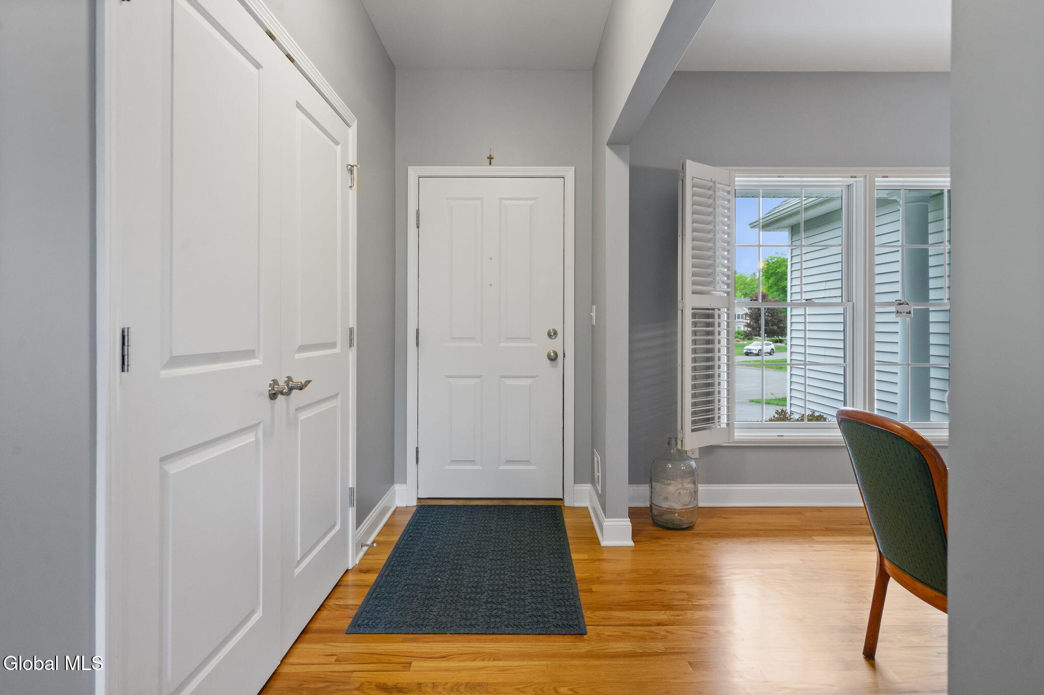 6 Sierra Court Schenectady NY 12304