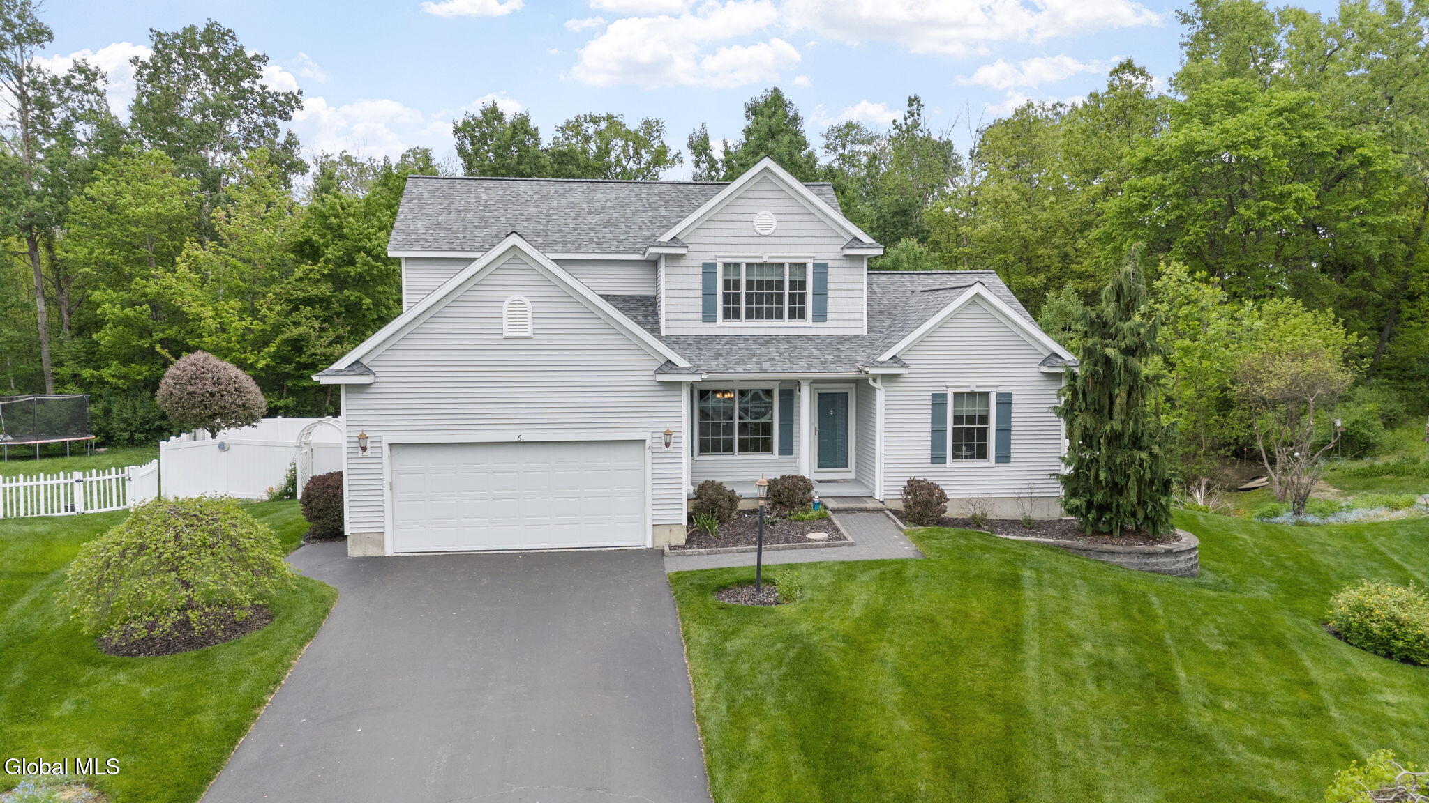 6 Sierra Court Schenectady NY 12304