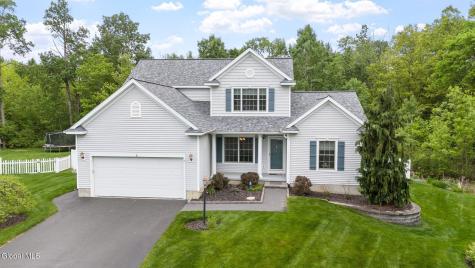 6 Sierra Court Schenectady NY 12304