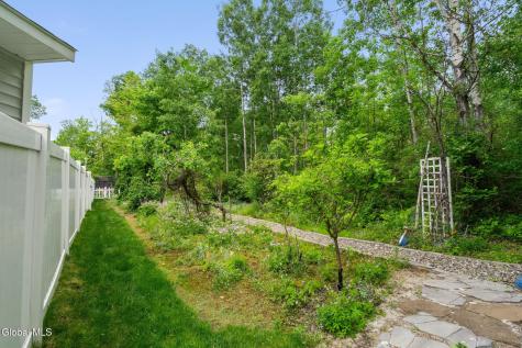 6 Sierra Court Schenectady NY 12304