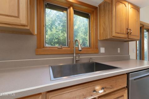 23 Van Winkle Drive Rensselaer NY 12144