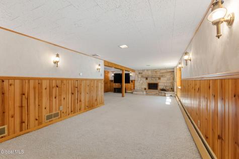 23 Van Winkle Drive Rensselaer NY 12144