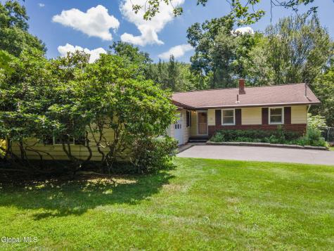 23 Van Winkle Drive Rensselaer NY 12144