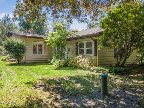 23 Van Winkle Drive Rensselaer NY 12144