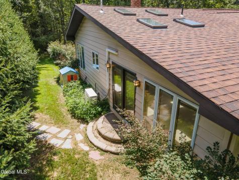 23 Van Winkle Drive Rensselaer NY 12144