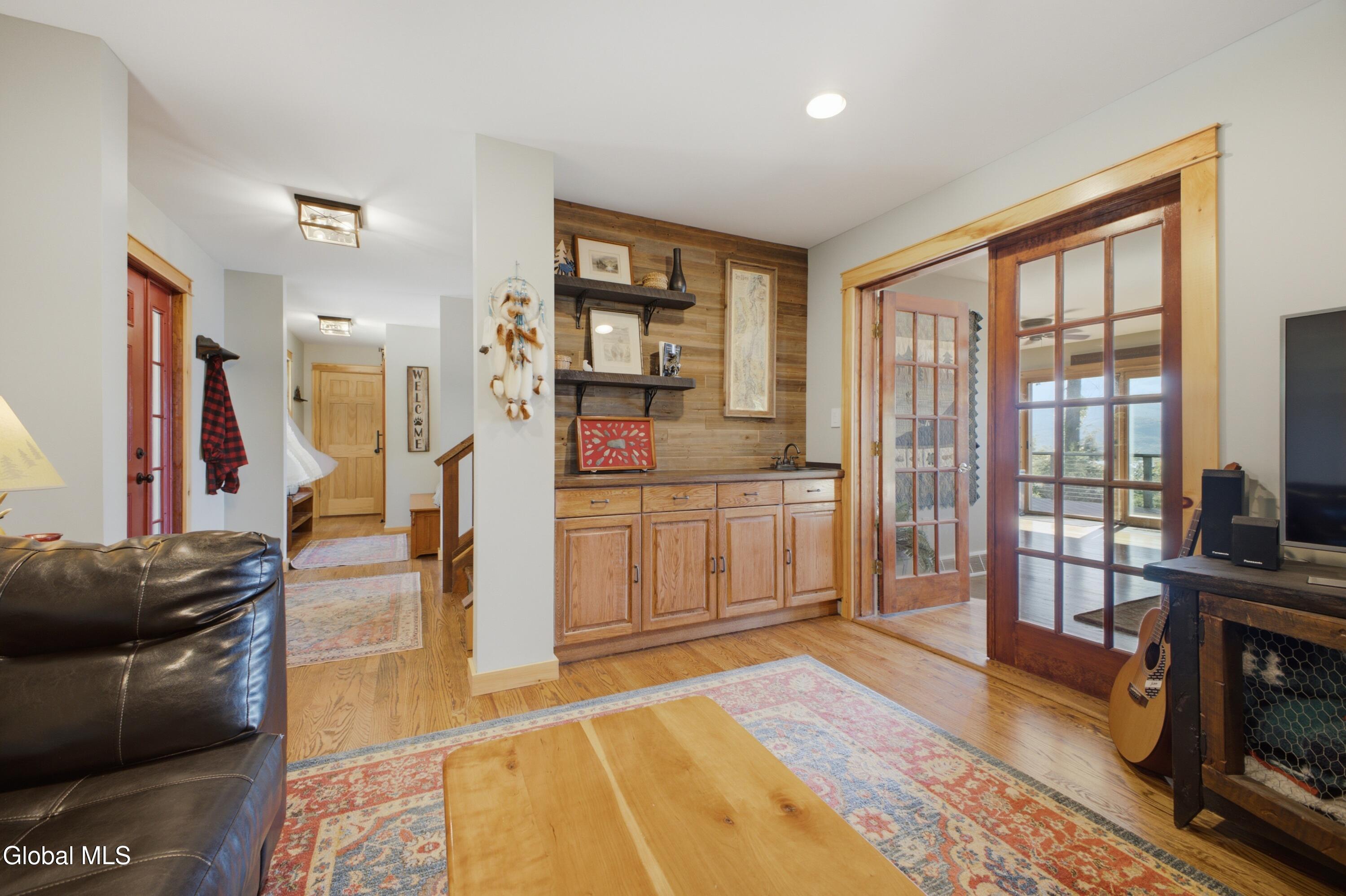 35 Woodland Ridge Bolton Landing NY 12814