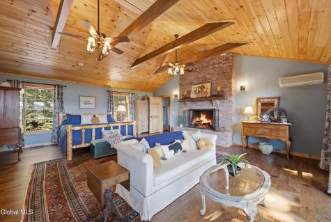 35 Woodland Ridge Bolton Landing NY 12814