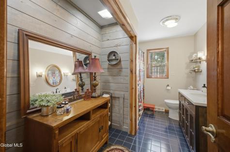 35 Woodland Ridge Bolton Landing NY 12814