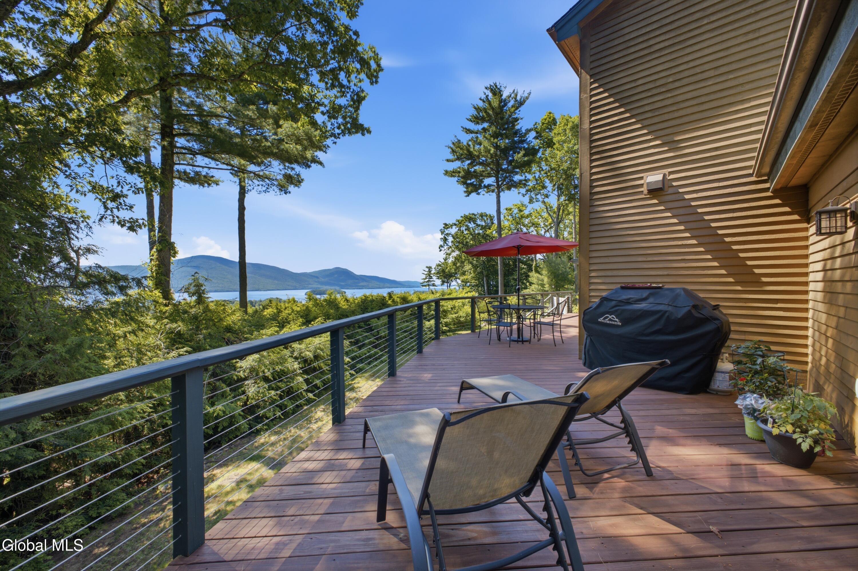 35 Woodland Ridge Bolton Landing NY 12814