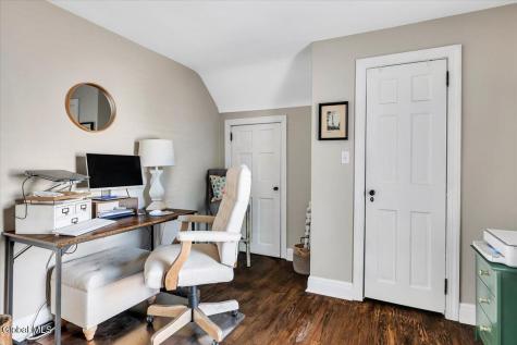 13 Van Buren Road Glenville NY 12302
